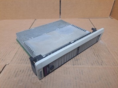 Gould Modicon 5 VTTL Output TH Module Part No B828