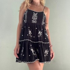 UO Hanna Embroidered Scalloped Babydoll Mini Dress Black Small