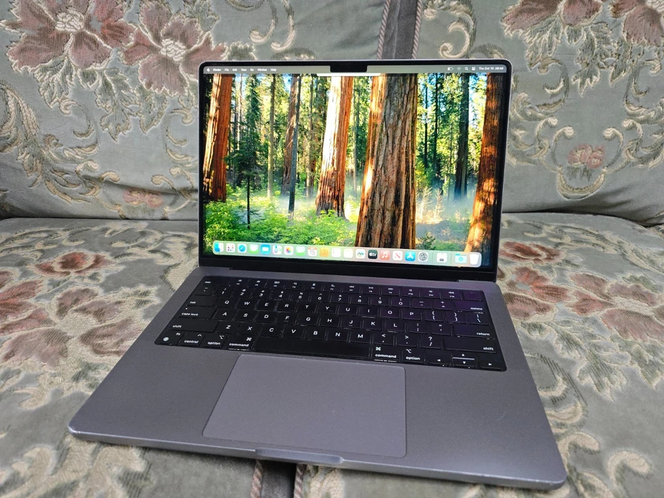 Apple MacBook Pro 14" M3 · 24GB · 1TB, photo 3 of 5