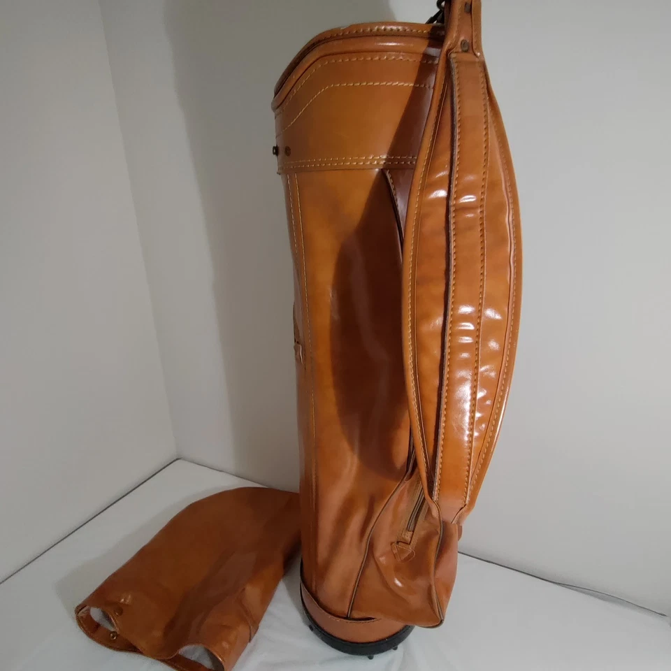 Винтажная коричневая кожаная сумка для гольфа Titleist с дождевиком - Изображение 3 из 4