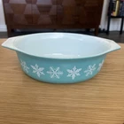 Vintage Pyrex Turquoise Snowflake Oval 1-1/2 Qt Casserole Dish #043 (no lid)