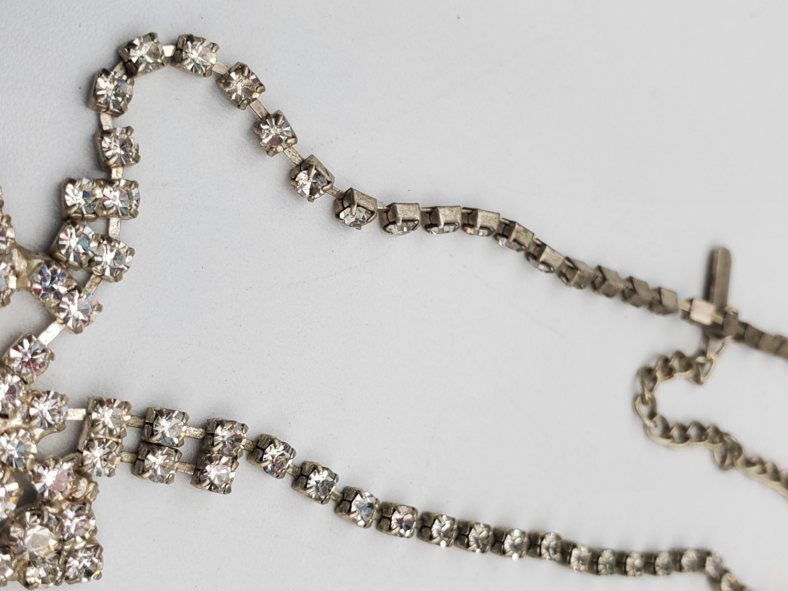 Silver tone Rhinestone Butterfly shape chain  nec… - image 6