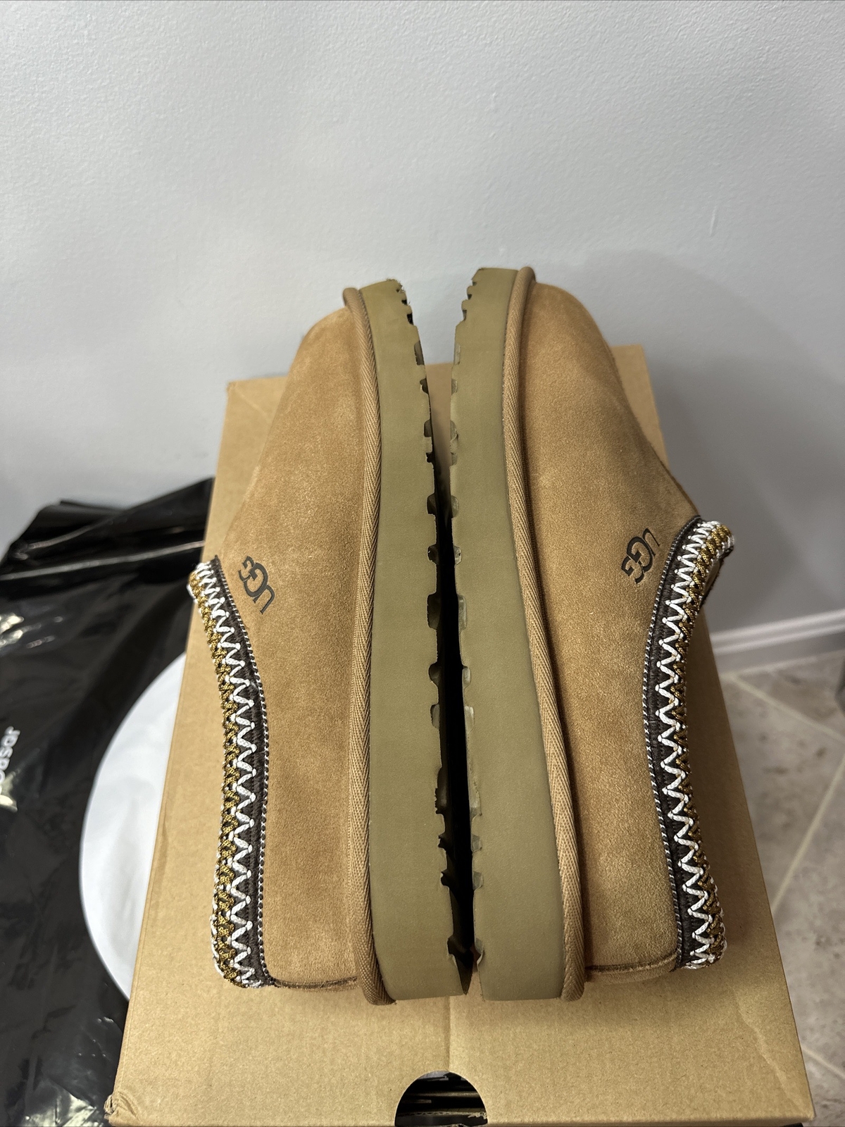 UGG Tasman Chestnut Slipper Women’s Size 11 5955-CHE image 3