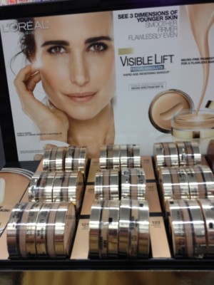 B1G1 AT 20% OFF Loreal Visible Lift Repair Absolute Age Reversing Makeup READ DE