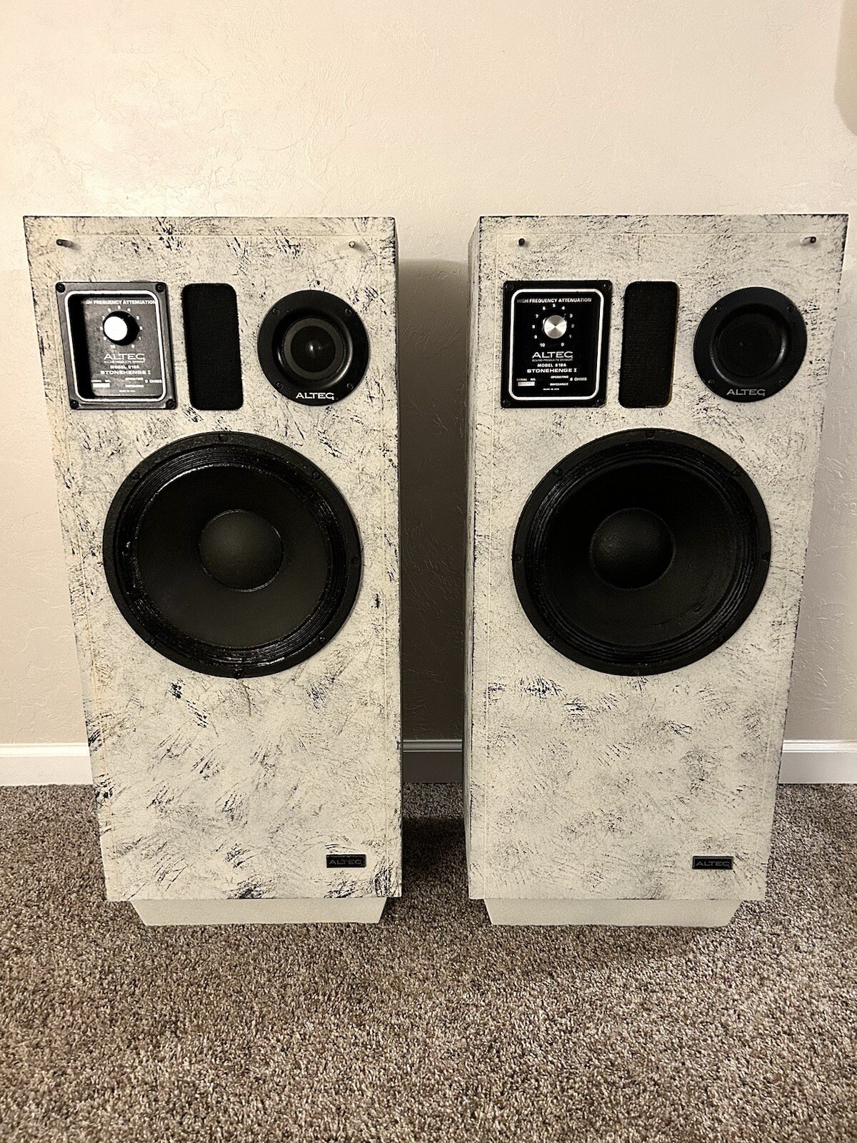 Vintage ALTEC Stonehenge HiFi Stereo Speakers PAIR Model 819A Crossovers 12” สำนักงานสิทธิ