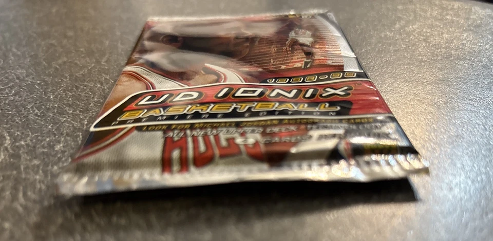 1998-99 UPPER DECK UD IONIX Basketball Fctory Sealed Pack x 1 Michael Jordan - Image 3 of 4