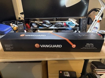 Vanguard Alta Pro Aluminium Tripod 263AB 100 Used Great Condition - Image 1 of 4