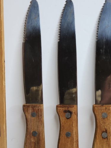 Vintage Winco Wooden Handle Steak Knives Stainless Steel Lot Of 7 10 inch - Picture 3 of 7