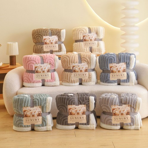 Double-Layered Taffeta Plush Blanket Thicken Berber Fleece Flannel Throw Blanket - Picture 4 of 34