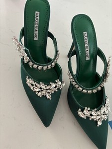 Mules Manolo Blahnik Lurum - Satin Jaune, Talon 90 Mm Pointu - Taille 40 (US 10)