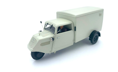 Hübner 7009, Tempo Hanseat mit Fahrer, Kofferaufbau, grau, Spur 1,  OVP