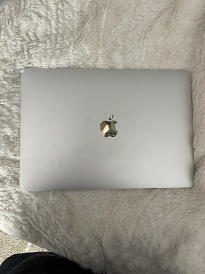 Used Macbook Air M1 13  Space Gray - 8GB 256GB - 2023