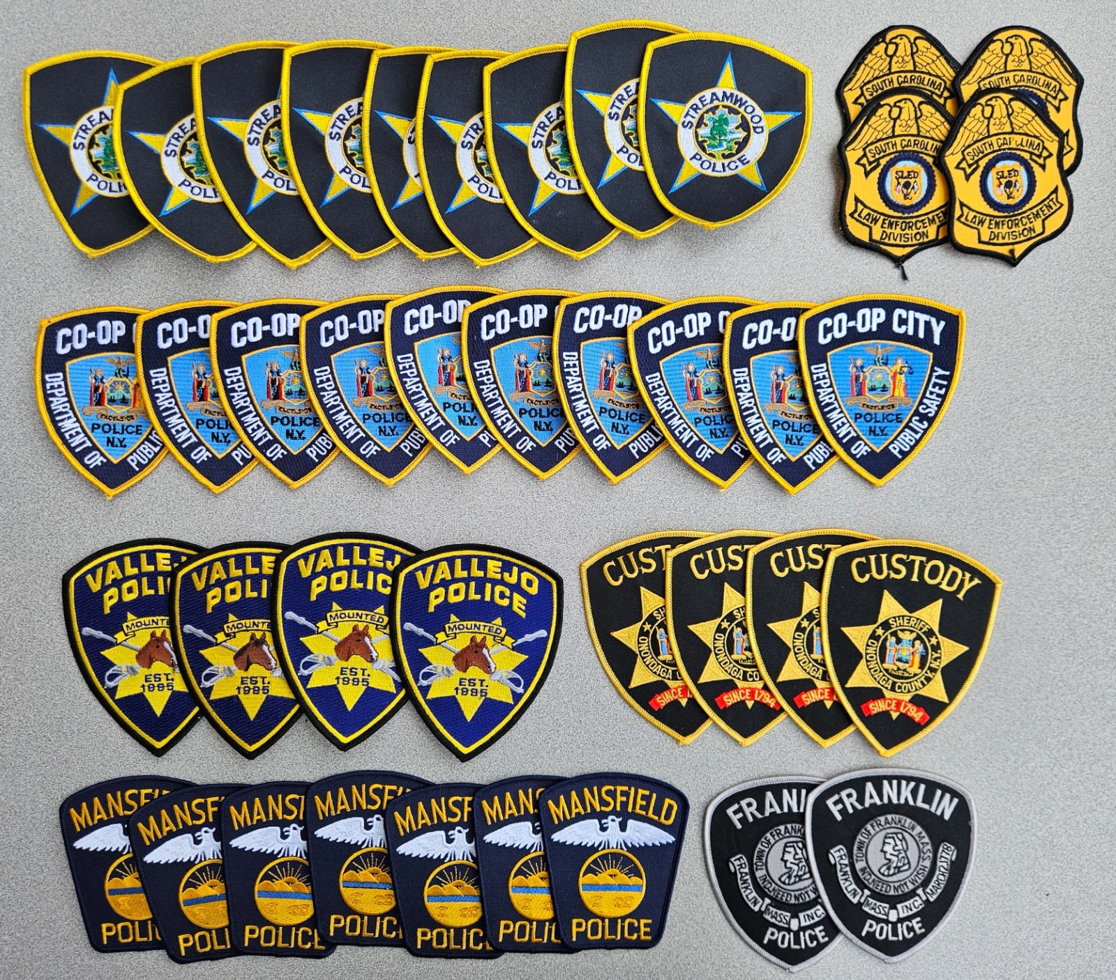 Lot of 41 Assorted Police Uniform Shoulder Patches | eBay