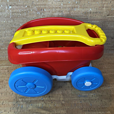 Vintage Mega Bloks First Builders Block Scooping Wagon with Original 20 Blocks