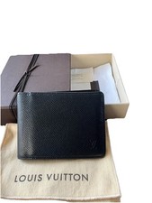 Louis Vuitton Taiga Bifold Man Multiple Wallet M30422 Black