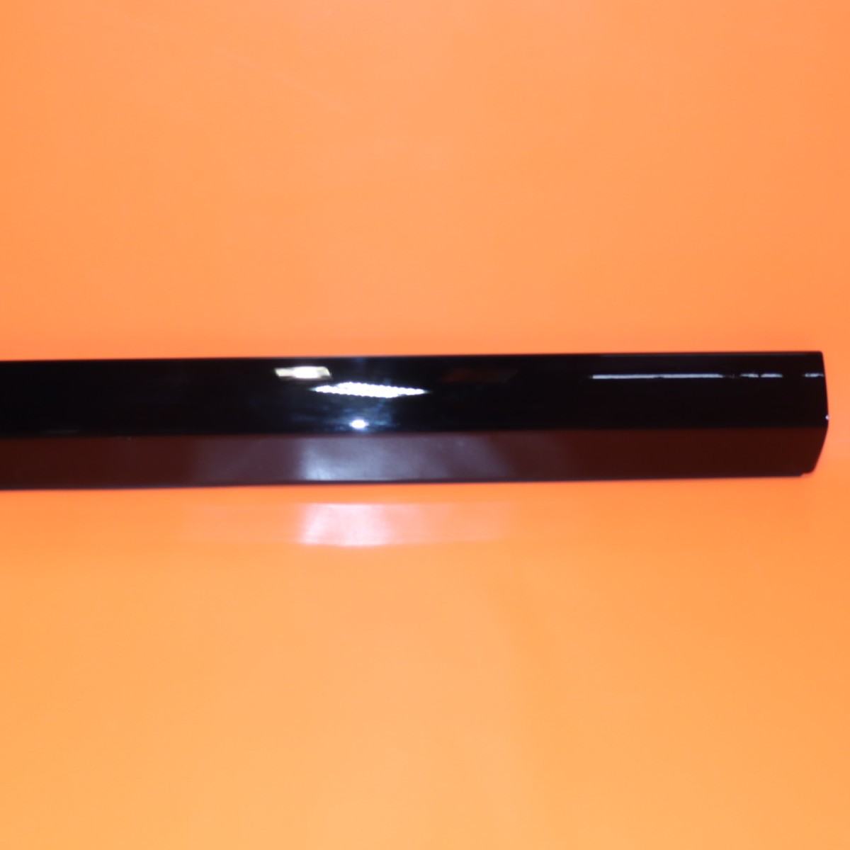 Rolls-Royce Cullinan 2025-2026 Front Left Body molding Black