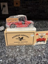 Pioneer Airport EAA Aviation Truck Oshkosh Wisconsin 1:25 Limited Bank Diecast