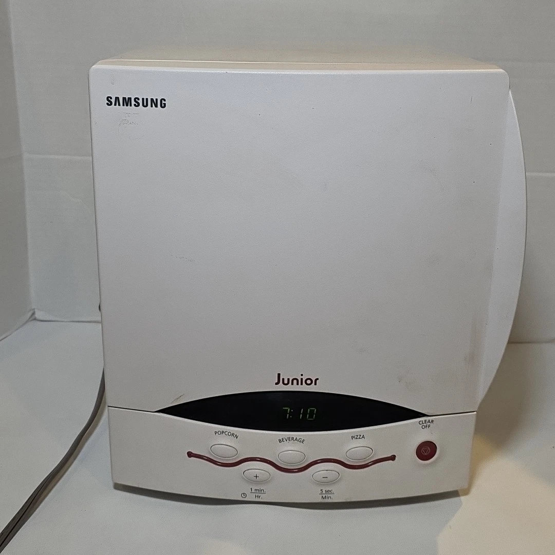 SAMSUNG Junior Microwave Oven 13" RV Dorm Travel Model: SJ0390W TINY HOUSE
Opens in a new window or