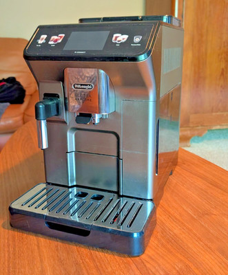 DeLonghi ECAM 450.76.T Eletta Explore Kaffeevollautomat - Titan