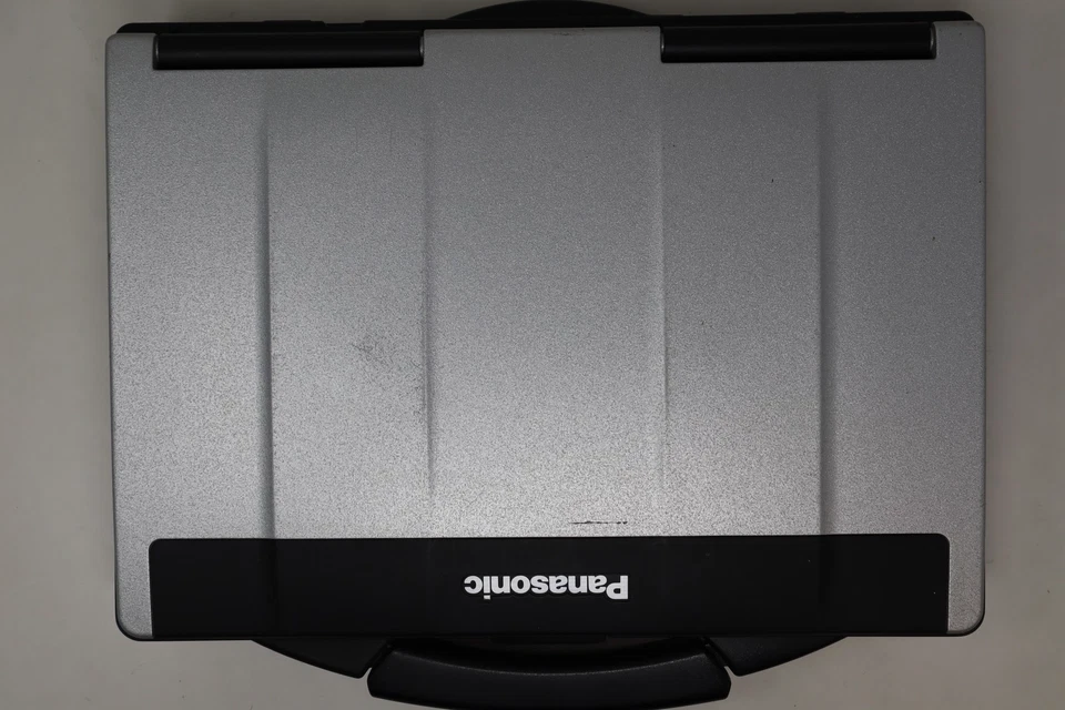 Portátil Panasonic CF-53 Toughbook Intel Core i5 8 GB de RAM Ninguno Foto 3 de 4