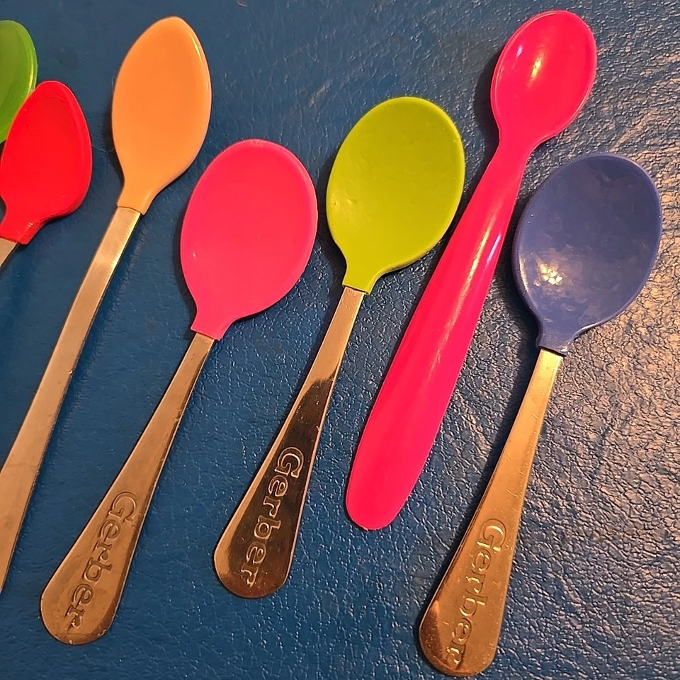 Lote Mixto 11 Piezas Bebé Niño Pequeño Utensilios de Comida Metal/Plástico Cucharas y Tenedores Foto 2 de 4