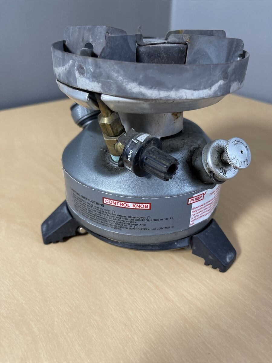 Coleman Peak 1 Model 550B Backpacking Multi Fuel Camp Stove Coleman Peak 1 Model 550B Backpacking Multi Fuel Camp Stove