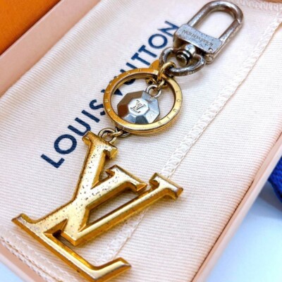 Auth LOUIS VUITTON Porte Clet LV faceted gold key ring M65216