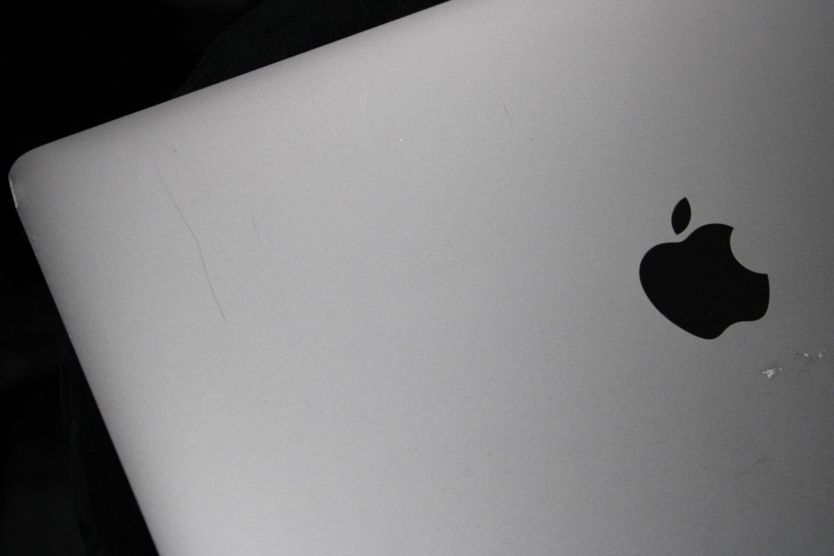 Apple MacBookAir 2019 (モデル番号: A1932) 61ewNj7Nm3L._UF350,350_QL80_.jpg