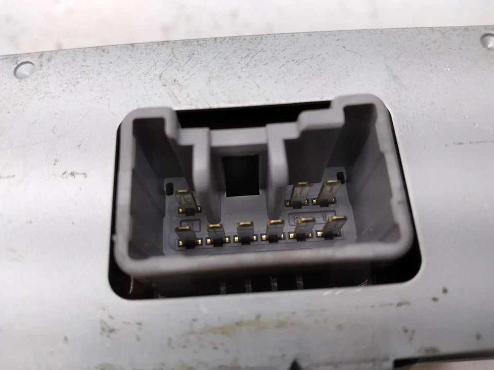 2008-2016 Jeep Patriot Power Inverter Converter Charger Control Module Unit OEM - Imagem 3 de 4