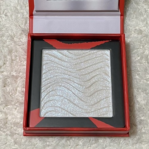 GLAMLITE FRIDAY THE 13TH JASON LIVES HIGHLIGHTER EDIZIONE LIMITATA NUOVO - Foto 5 di 5