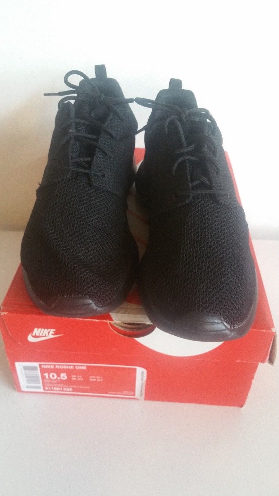 roshe run triple black