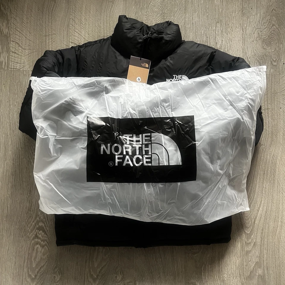 The North Face Puffer Jacket 700  - Image 4 of 4
