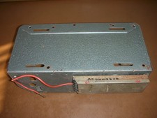 Original Oldtimer Autohalterung für Schaub Lorenz Touring T10 / T20 Kofferradio.