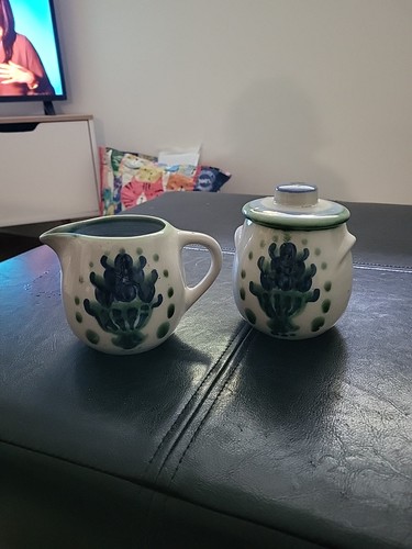 M.A. HADLEY Vintage Sugar Bowl & Creamer set Blueberry Bouquet Pitcher - Picture 4 of 12