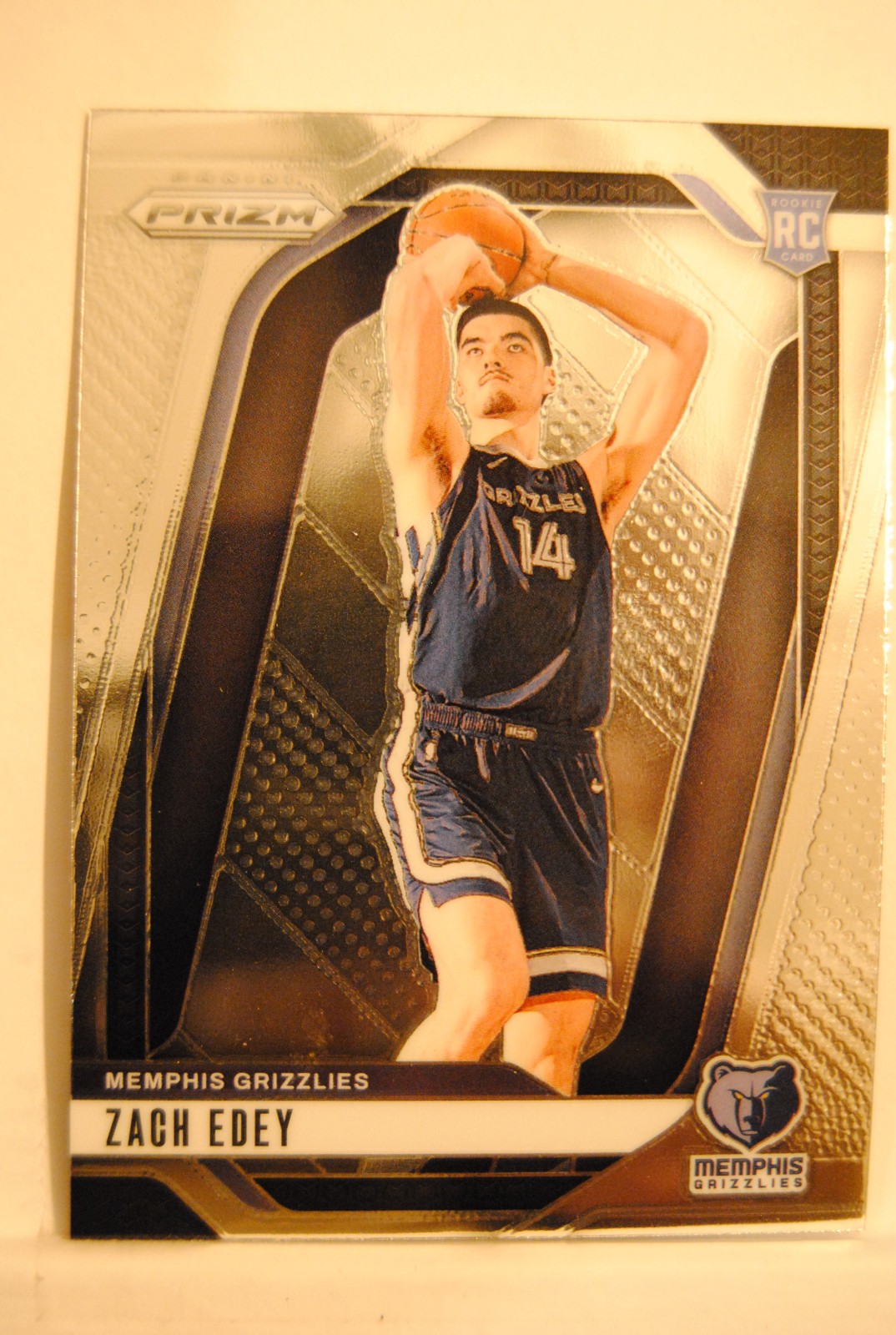 2024-25 Panini Prizm - Zach Edey #249 Silver (RC)