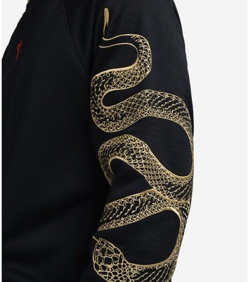 Nike Men Kobe Year Of Mamba Tech Therma-Fit Crewneck Sweatshirt