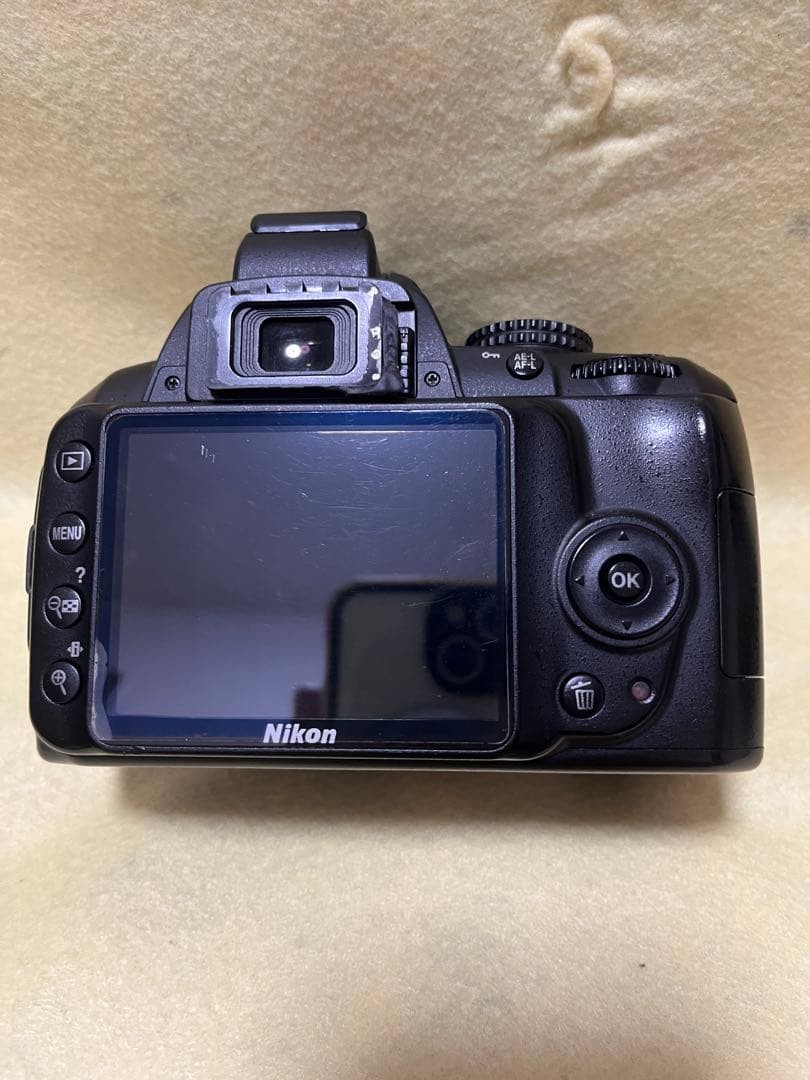 Nikon D3000 DSLR Double Lens Kit 18-55mm & 55-200mm VR Boxed