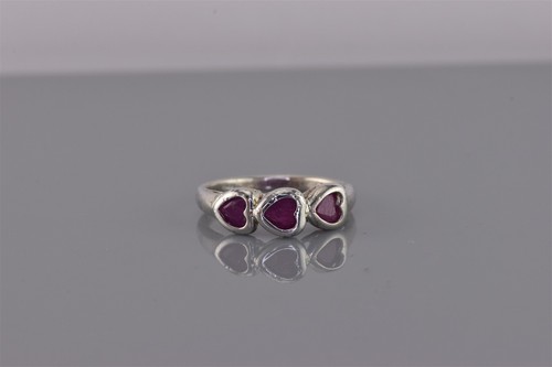 Sterling Silver Triple Red Ruby Hearts Band Ring 925 Sz: 7 - Picture 7 of 8