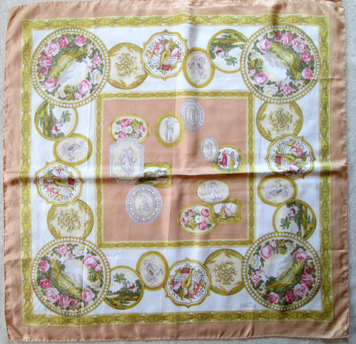 Foulard Carré Vintage Fascino By Roberto Capucci - 100% Soie, 87x87 Cm, Couleur Beige - Occasion, Style Italien