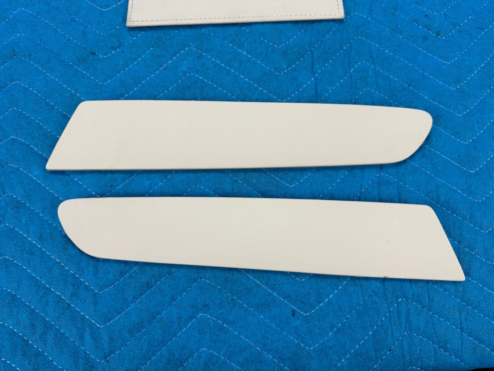 Bentley Continental Flying Spur Rear Seat Center Armrest Set Ivory 2008-2012 OEM