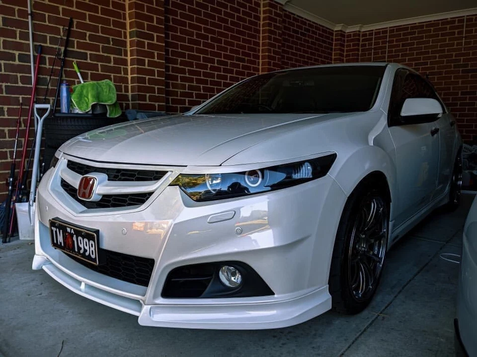 Updated Front Grille ABS Mesh Modulo for Honda Accord 8 /Acura TSX 2008-2010 - Image 2 of 4