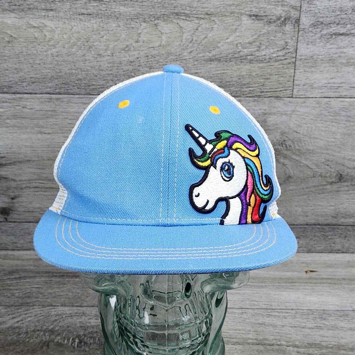 Roblox Rainbow Snapback Unicorn Mesh Trucker Hat, Adult Black W