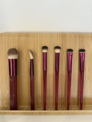 Real Techniques 099 Expert Edge Liquid Cream Foundation Concealer Makeup Brush 6