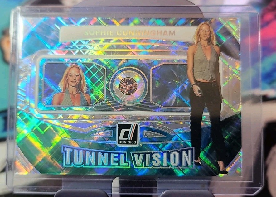 2026 Panini Donruss WNBA - Sophie Cunningham TUNNEL VISION Diamond #3 Insert