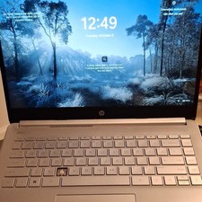 HP Laptop 14 14" 14-gq0010wm Ryzen 3 4GB 64GB SSD Win10 Silver with Charger.