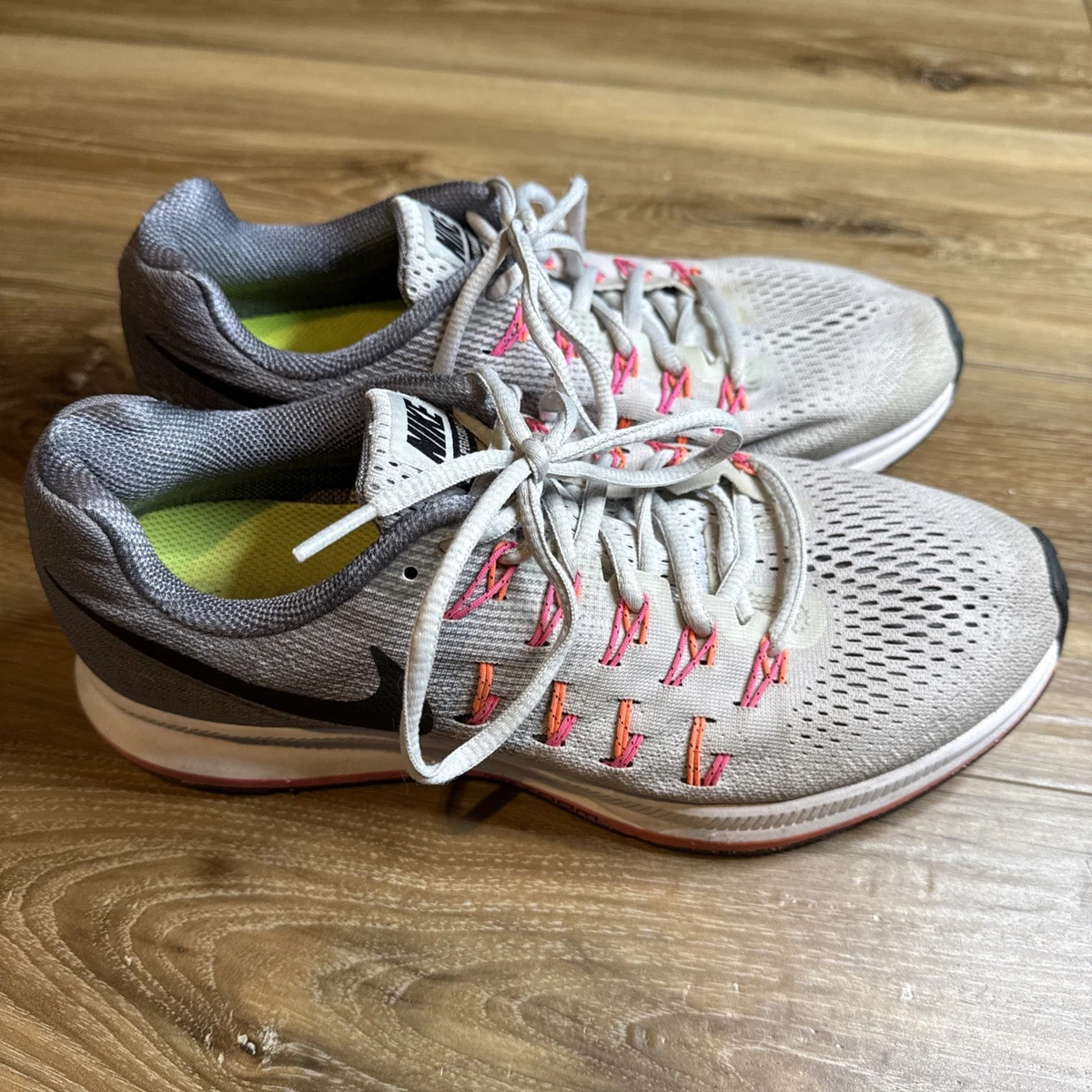 ナイキ　エアズームペガサス33 グレー ランニングシューズ】ナイキ エア ズーム ペガサス 33 iD（ナイキ