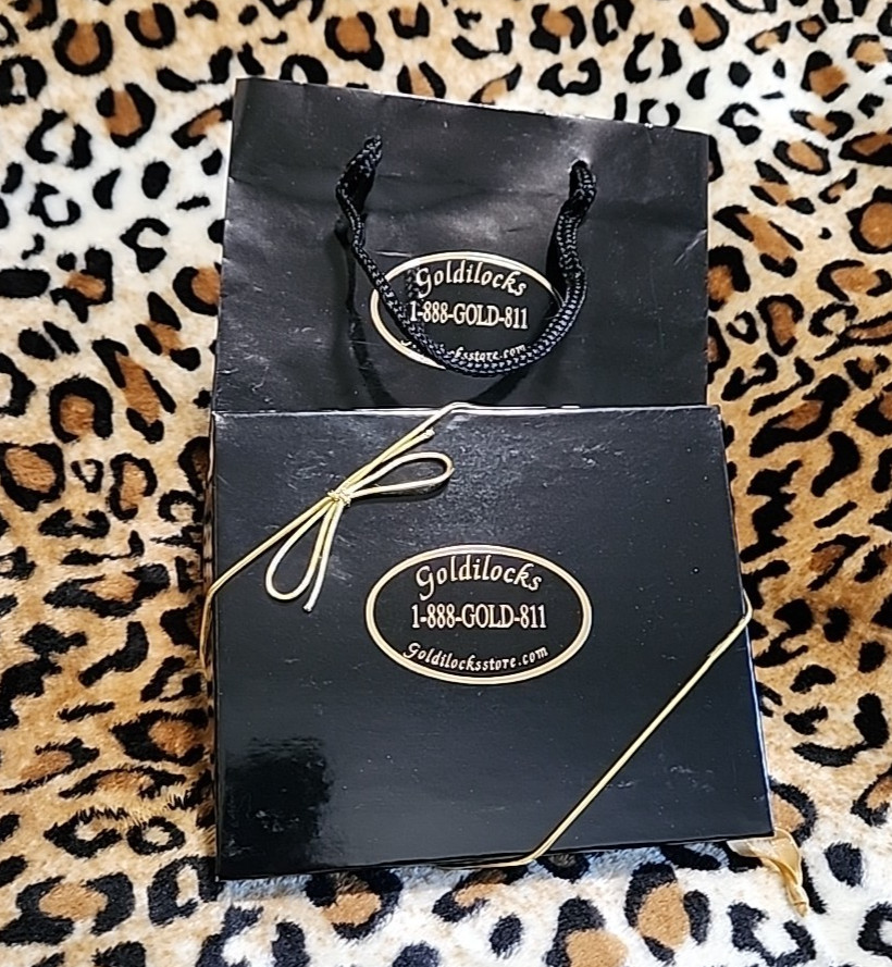 New in Box! Smith and Wesson Model 100 24kt Gold Plated Handcuffs