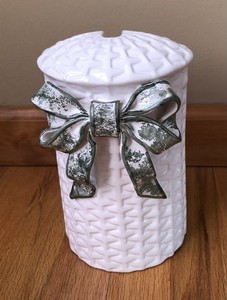 ȚOILET  Brush Holder - MIKASA  CERAMIC