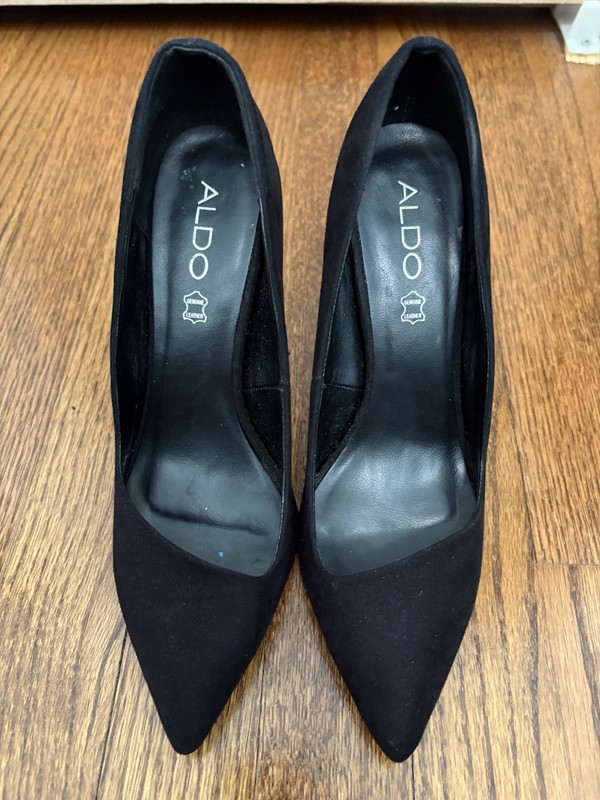 Aldo Stiletto High Heels Black Suede Size 6.5 Pointed Toe