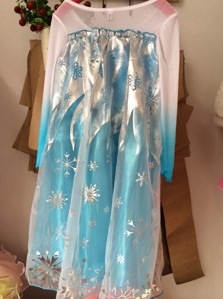 Classic Princess ELSA Dress Cosplay Party Dress Up + Free Crown & Wand - Image 3 of 4